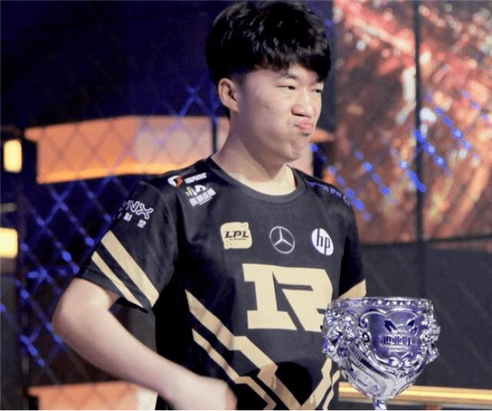 史添上一笔 史添上一笔