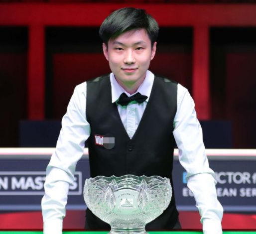 锋线身高与 锋线身高与